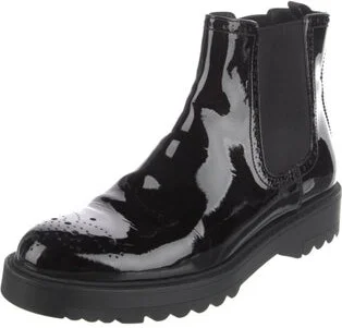 Prada - Image 2