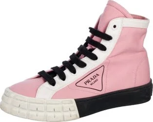 Prada - Image 2