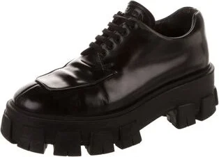 Prada - Image 2