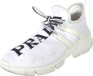 Prada - Image 2