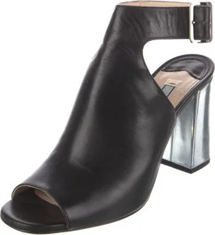 Prada - Image 2