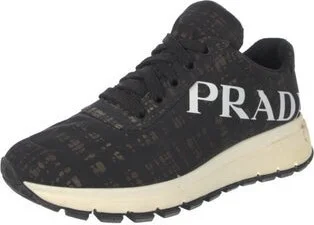 Prada - Image 2