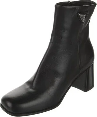 Prada - Image 2