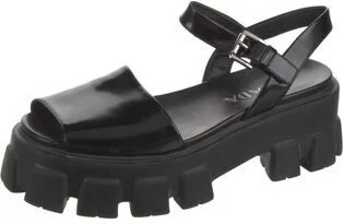 Prada - Image 2