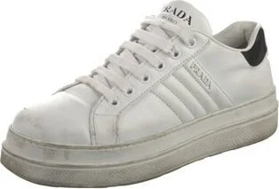 Prada - Image 2