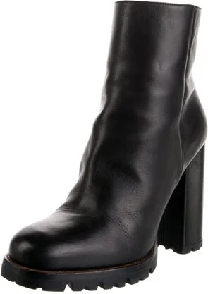 Prada - Image 2