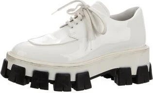 Prada - Image 2