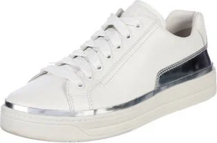Prada - Image 2