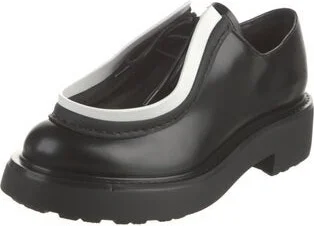 Prada - Image 2