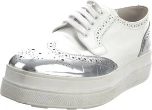 Prada - Image 2