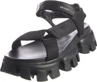 Prada - Image 2
