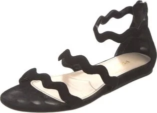 Prada - Image 2