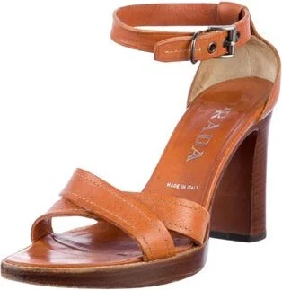 Prada - Image 2