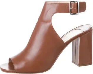 Prada - Image 2