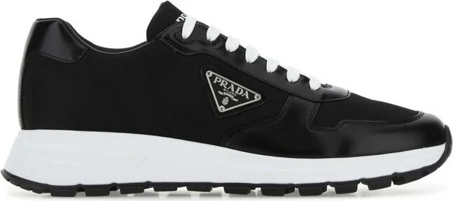 Prada Logo Plaque Low-Top Sneakers
