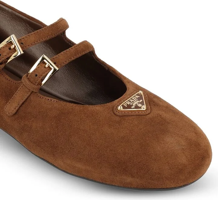 Prada Low Shoes - Image 4