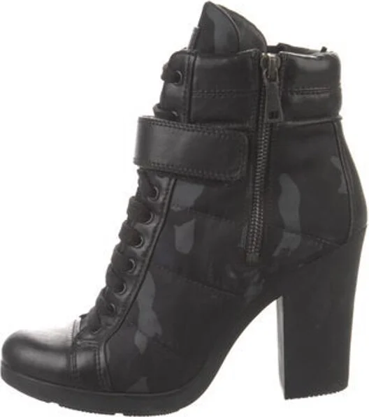 Black, Pattern Prints