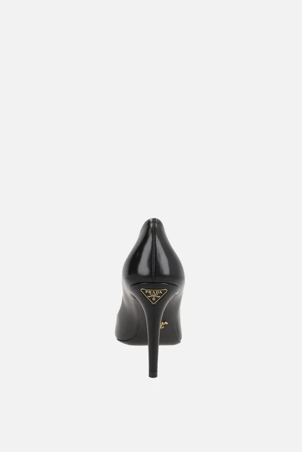 Prada With Heel - Image 3