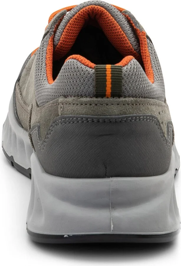 Prague Sneaker - Image 4