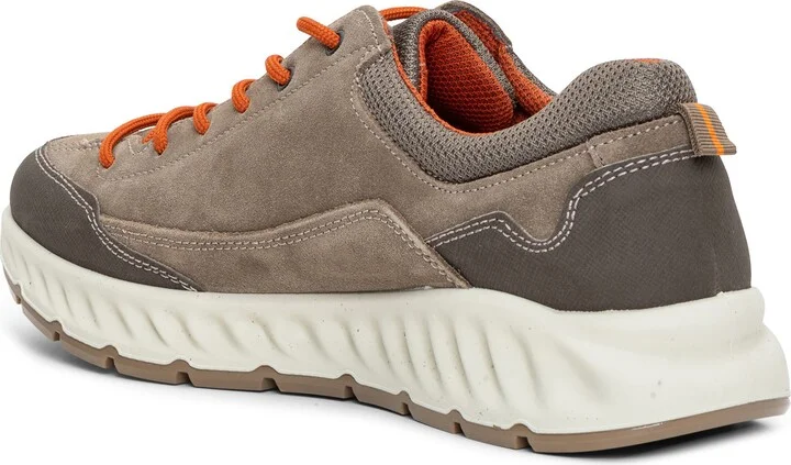 Prague Sneaker - Image 2