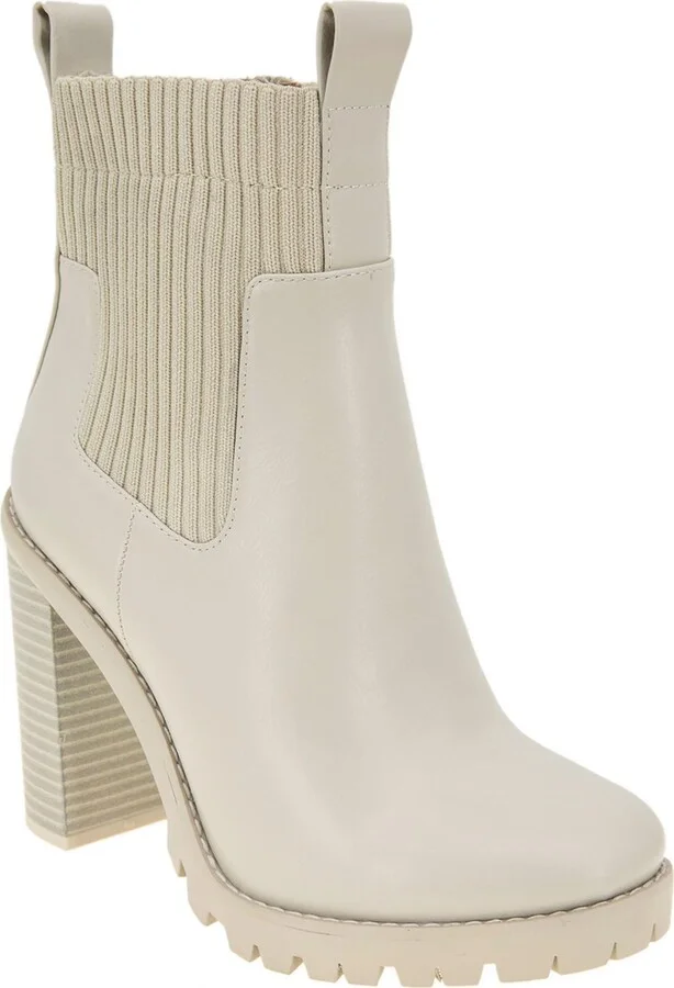 Prali Womens Faux Leather Lugged Sole Chelsea Boots