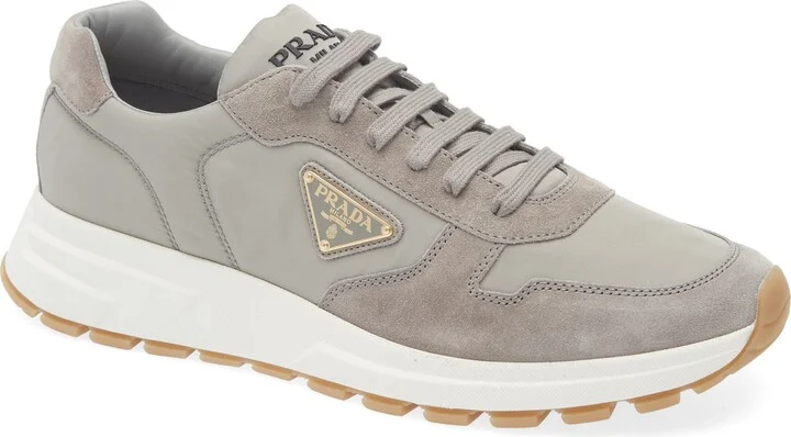 Prax Sneaker
