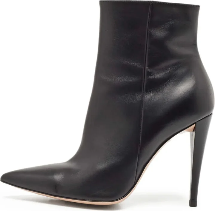 Pre-Owned 110mm Pointed-Toe Boots