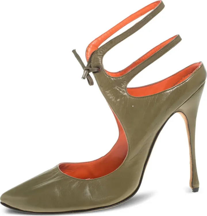 Pre-Owned 115mm Patent Leather Cut Out Pumps