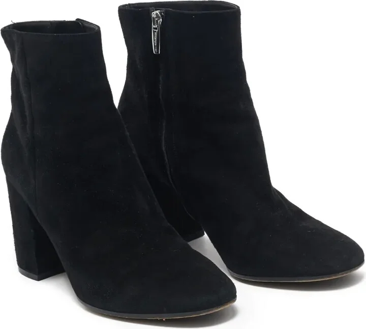 Pre-Owned Block Heel Suede Ankle Boots - Image 2