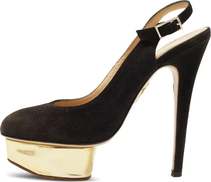 pre-owned Dolly pumps