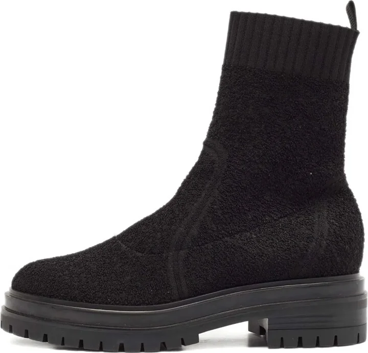 Pre-Owned Knitted Ankle Boots