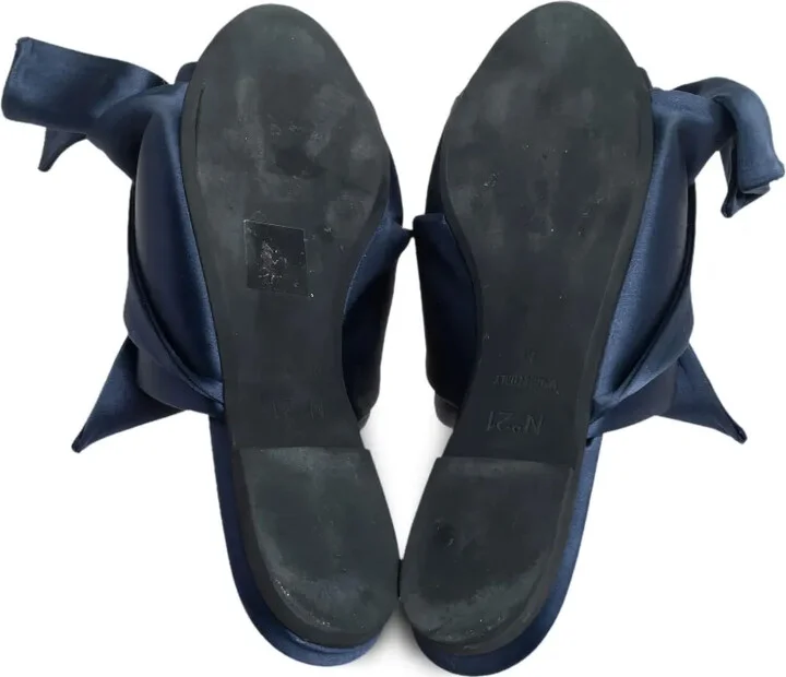 Pre-owned knotted satin sandals - Image 4