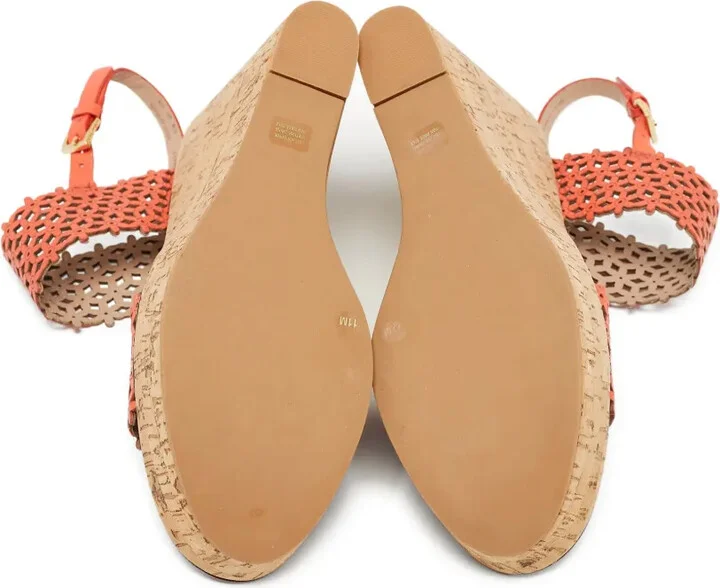 Pre-Owned Leather Wedge Sandals - Image 5