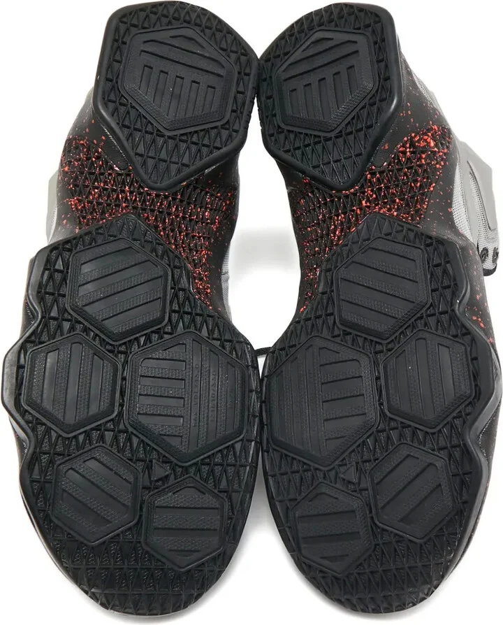 Pre-owned LeBron 13 sneakers - Image 5