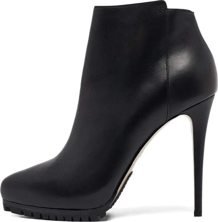 Pre-Owned Pointed-Toe Stiletto Boots