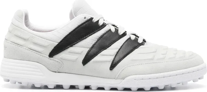 Predator 94 sneakers