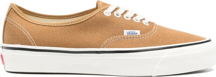 Premium Authentic 44 sneakers