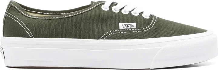 Premium Authentic 44 sneakers