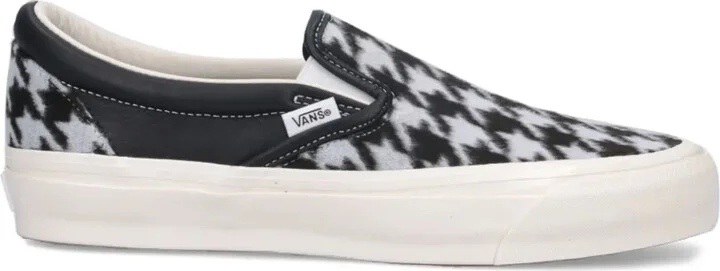Premium Slip-On 98 sneakers