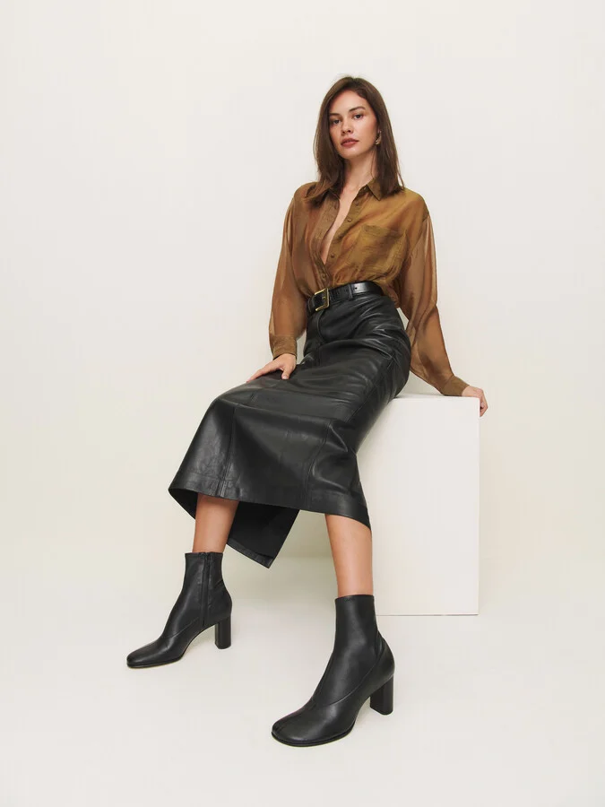 Black Stretch Leather
