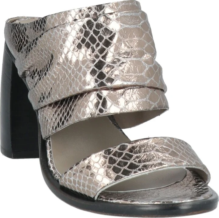 Preventi Woman Sandals - Image 4