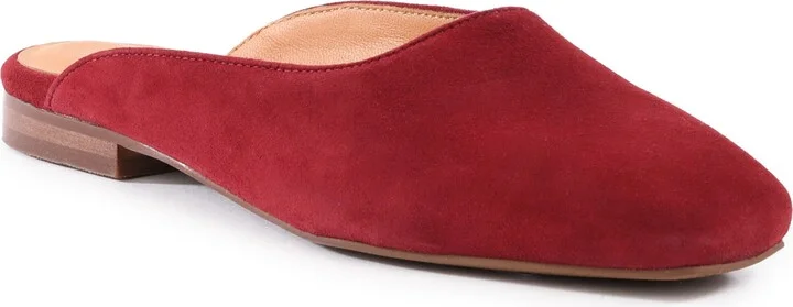 Prim & Proper Mule