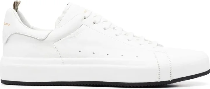 Primary low-top sneakers