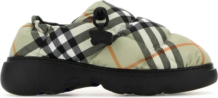 Printed Fabric Pillow Check Slip Ons