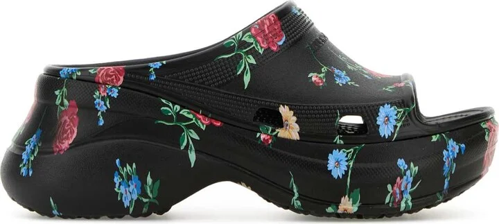FLORAL FALLING BLACK