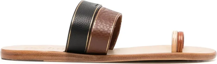 Priyana flat toe ring sandals