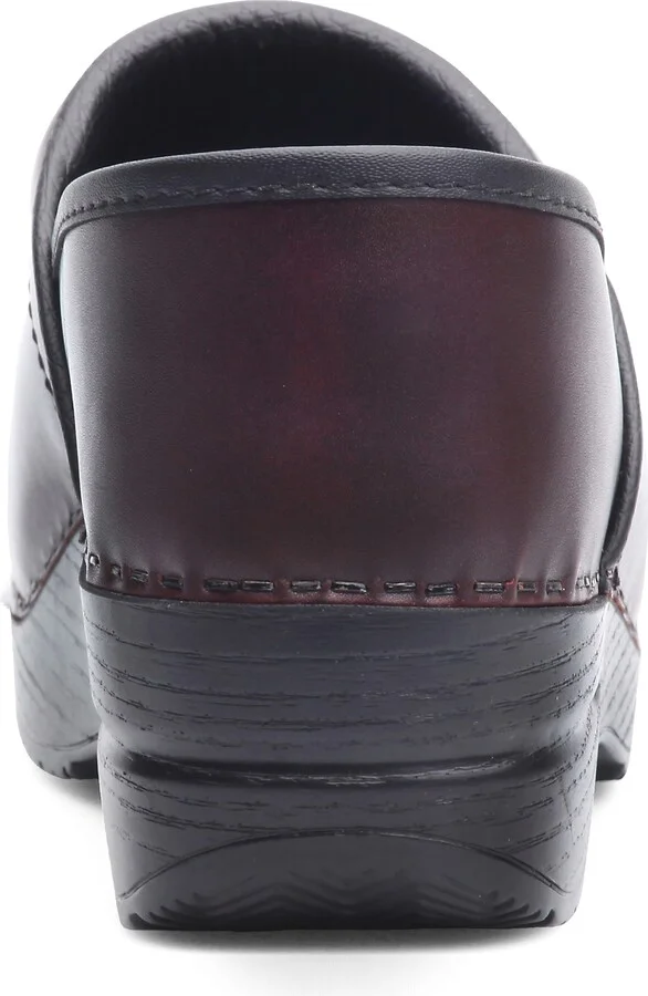 'Professional' Clog - Image 10