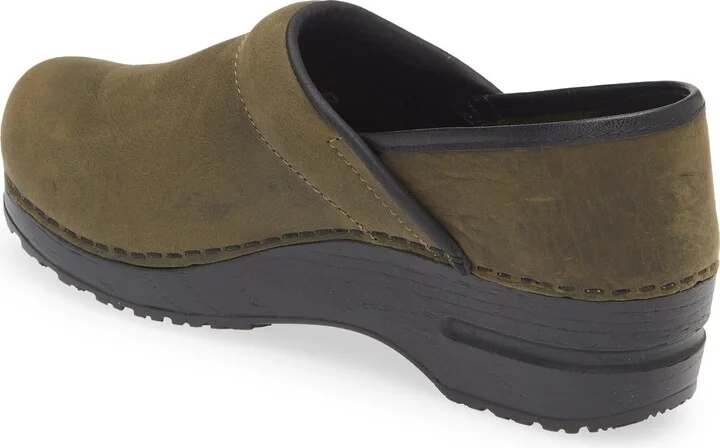 Professional Leather Clog - Image 2