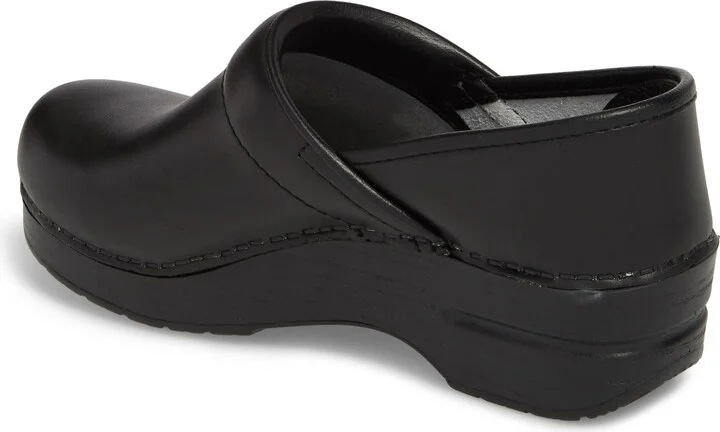'Professional' Oiled Leather Clog - Image 9