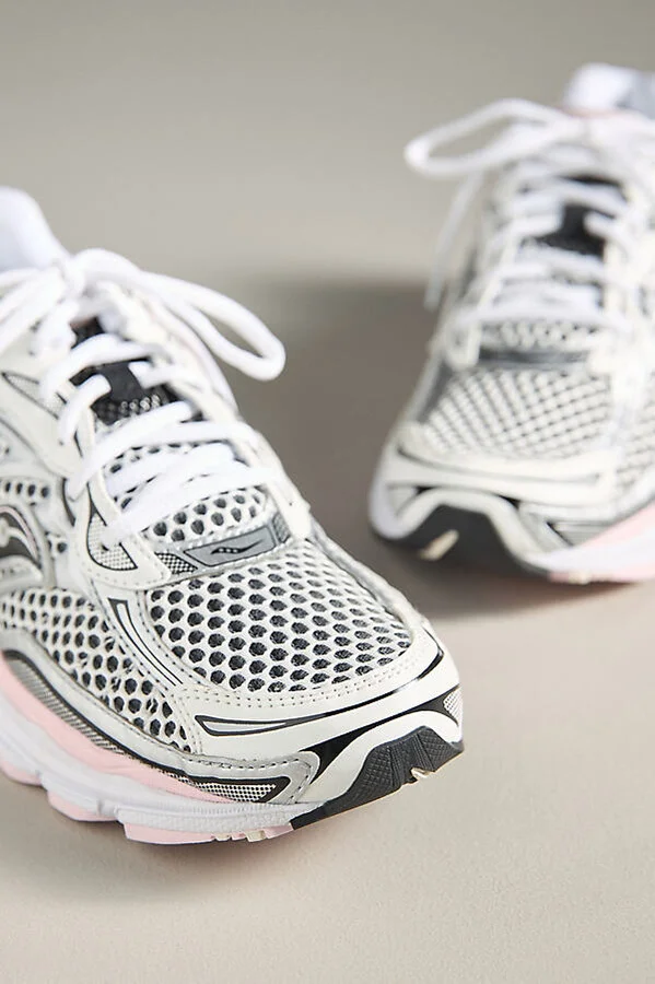 ProGrid Omni 9 Sneakers - Image 3